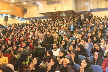 سه قدم مانده به یلدا